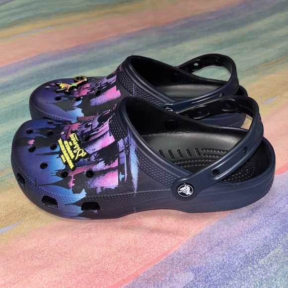 Disney Crocs Tinkerbell The Wonderful World of Disney Crocs women’s 10 / men’s 8 - Picture 4 of 8